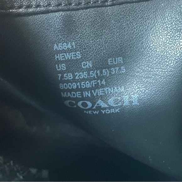 Coach black leather ankle bootie size 7.5 (SH11) - Picture 6 of 13